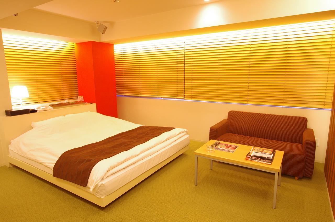 Blue Hotel Octa (Adults Only) Sapporo Ngoại thất bức ảnh