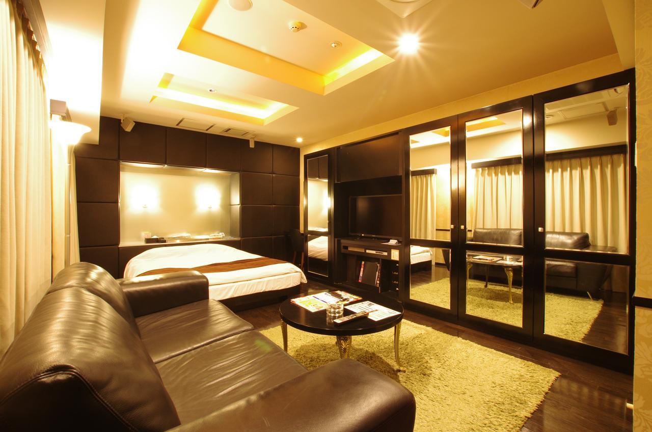 Blue Hotel Octa (Adults Only) Sapporo Ngoại thất bức ảnh
