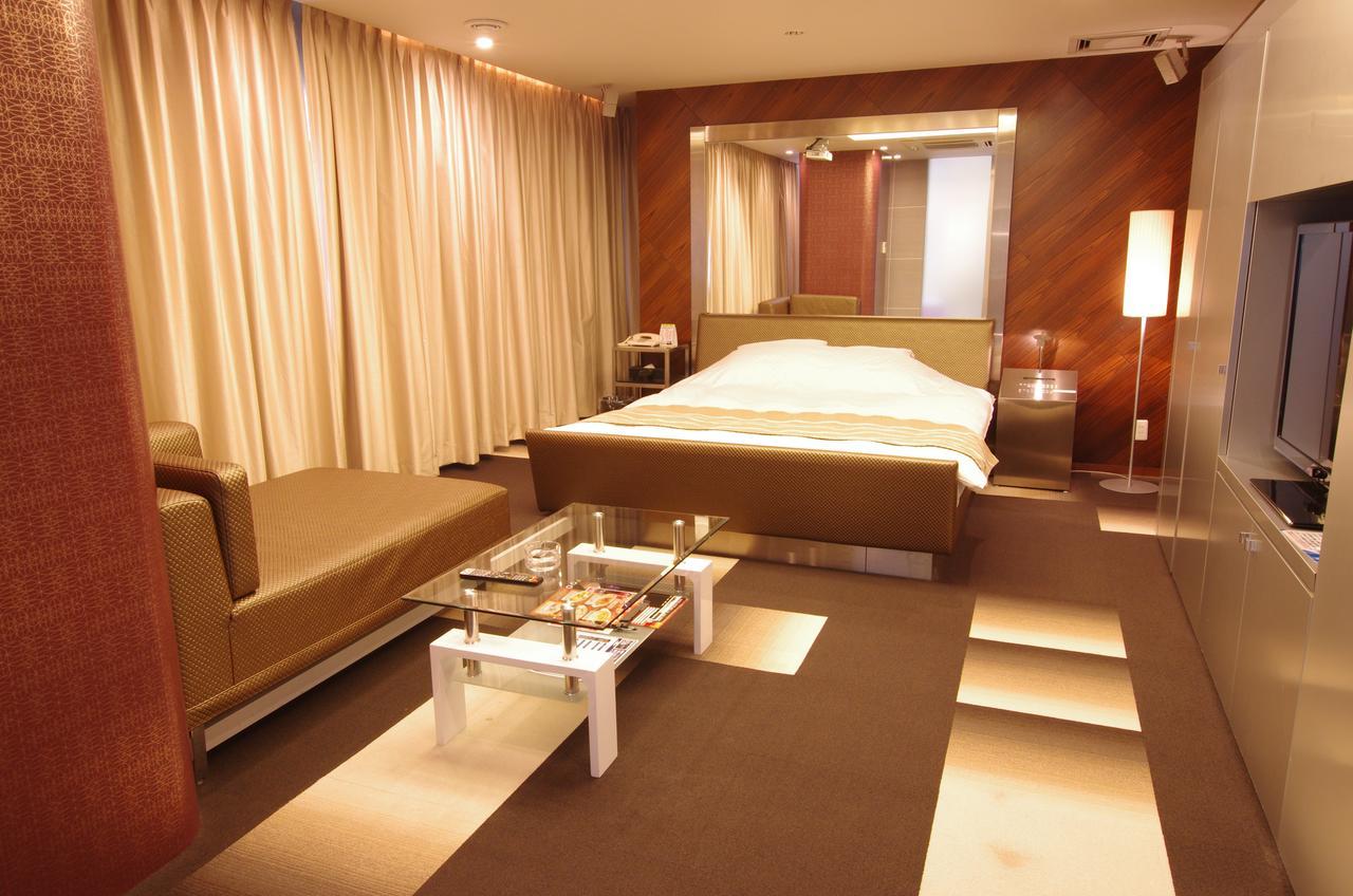 Blue Hotel Octa (Adults Only) Sapporo Ngoại thất bức ảnh