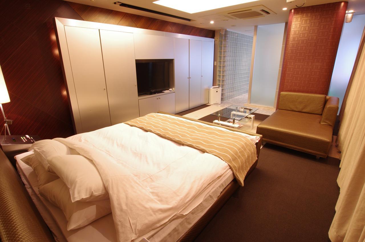 Blue Hotel Octa (Adults Only) Sapporo Ngoại thất bức ảnh