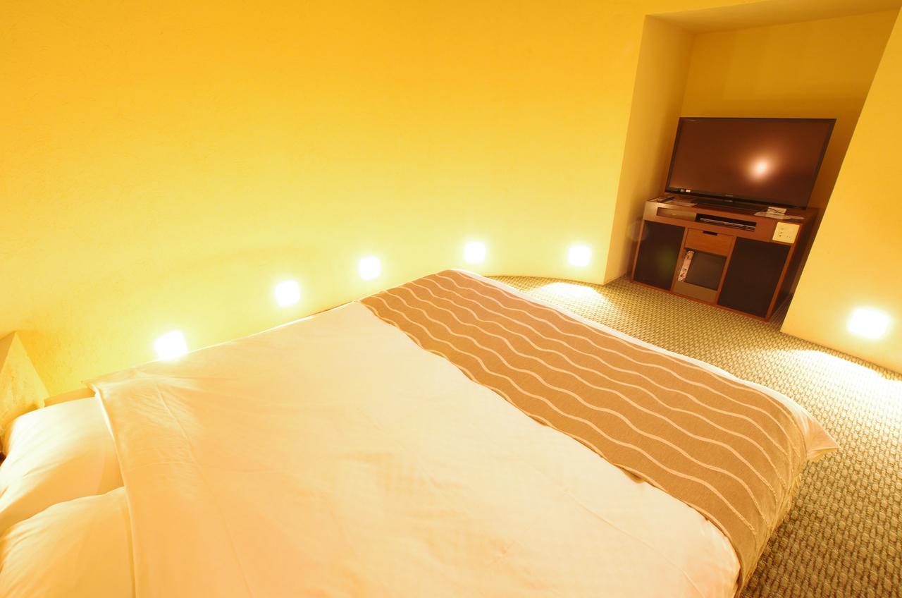 Blue Hotel Octa (Adults Only) Sapporo Ngoại thất bức ảnh